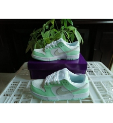 Nike SB Dunk Low Women Shoes 524