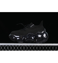 GROUNDS THICK SOLED SPORTS SHOES WITH LARGE AIR BUBBLES BLACK