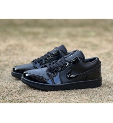W AIR JORDAN 1 LOW SE HJ7743 010 Men Shoes
