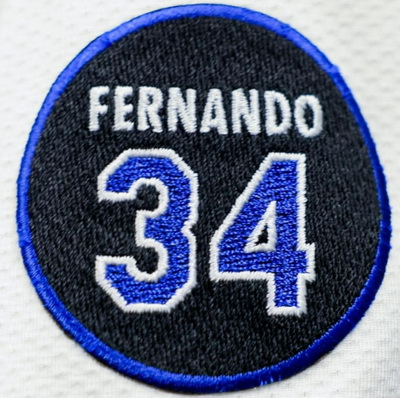 Men Dodgers Fernando Valenzuela patch Biaog